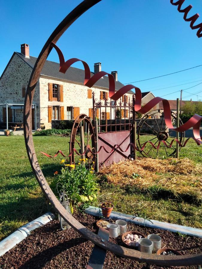 Malleret-BoussacLa Brousse Kacha住宿加早餐旅馆 外观 照片